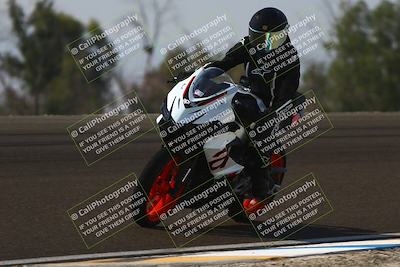 media/Nov-02-2025-Lets Ride (Sun) [[f7a3caa734]]/C Group/1140am (Turn 2 Inside)/